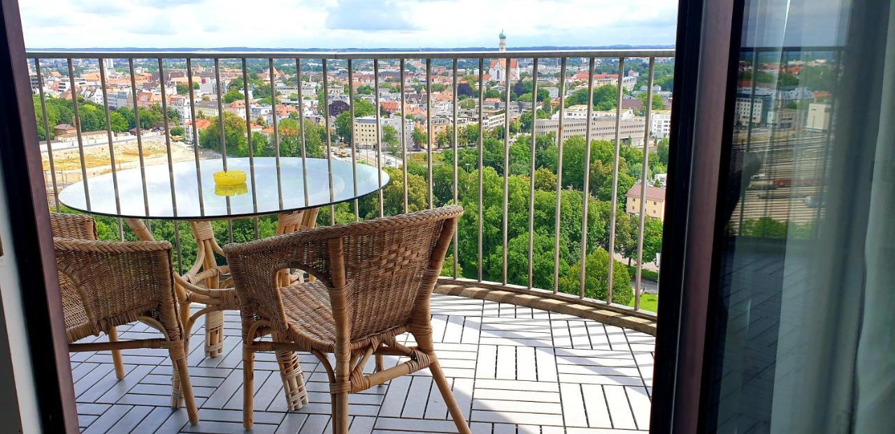 Suite-Xxi City View Hotelturm Augsburg Ngoại thất bức ảnh