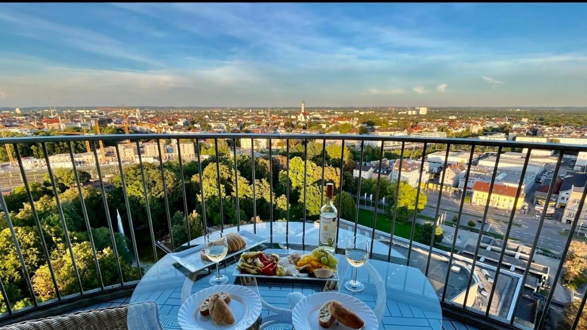 Suite-Xxi City View Hotelturm Augsburg Ngoại thất bức ảnh